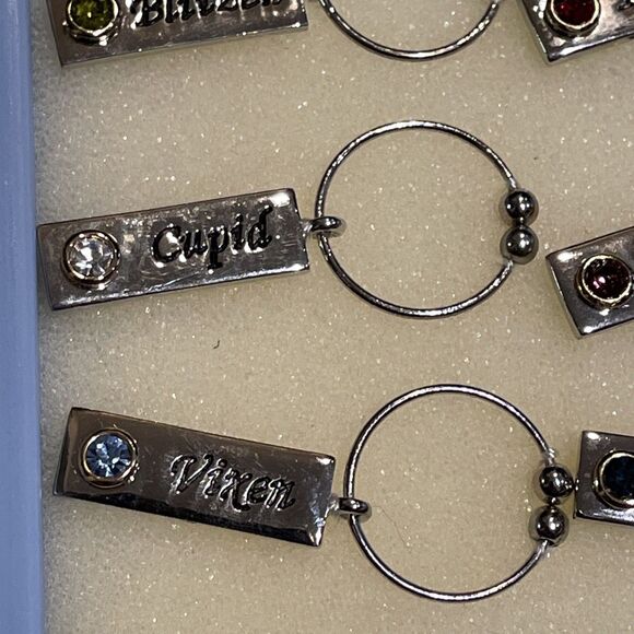 Liz Claiborne 6 Christmas Metal Wine Charms Santa's Reindeer NEW - Picture 3 of 7